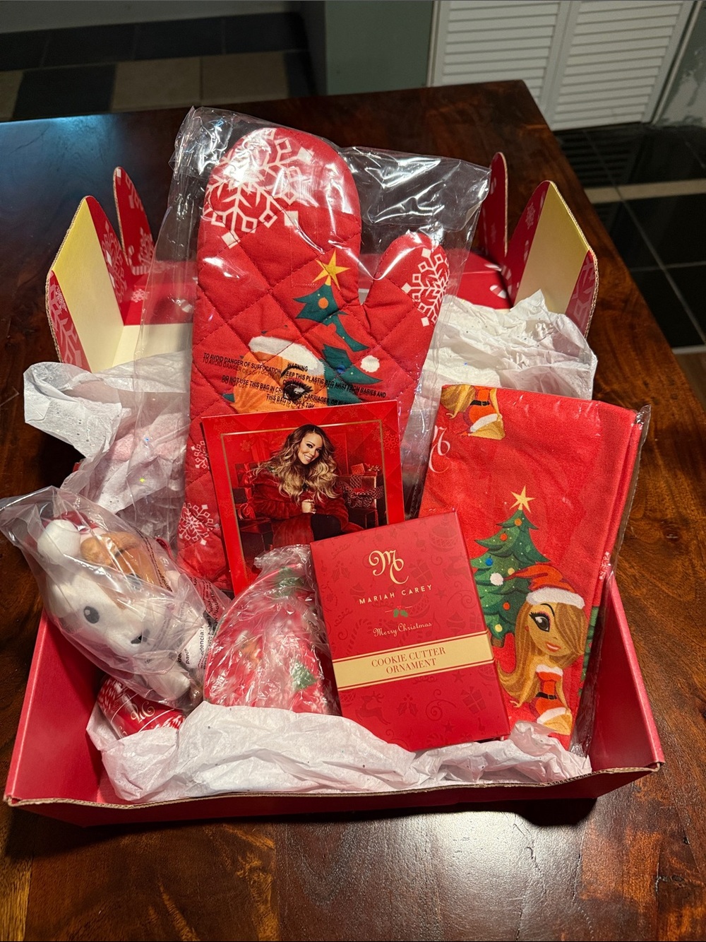 Holiday Mariah Carey Kitchen Set Rare
